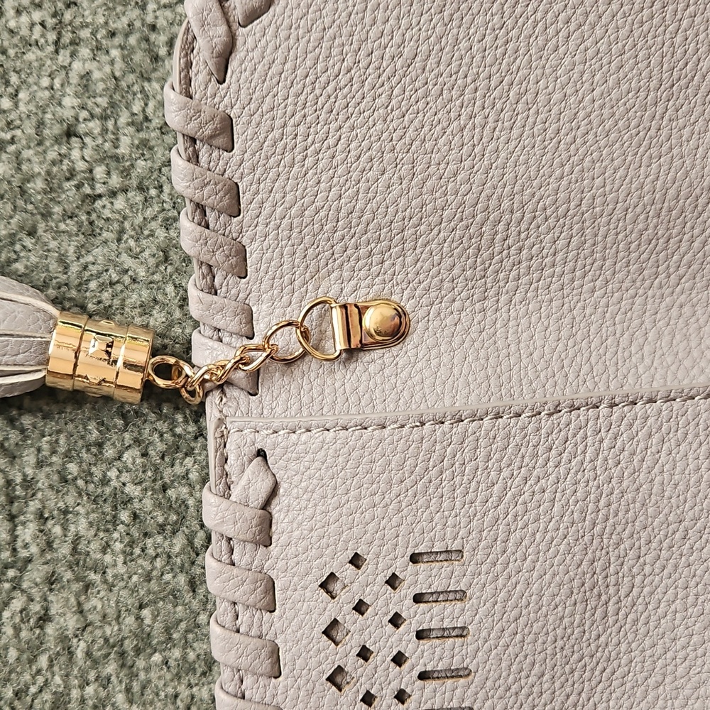 Moda LUXE Gray Clutch With Tassle - Picture 12 of 16